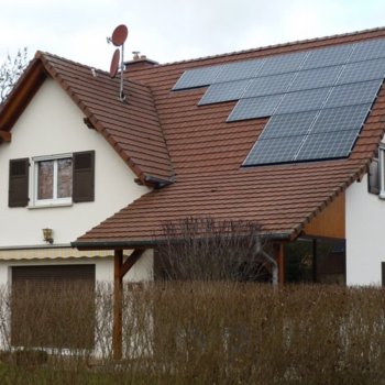 Exemples d'installation de panneaux solaires photovoltaïques - Solutions solaires pour l'habitation et les particuliers