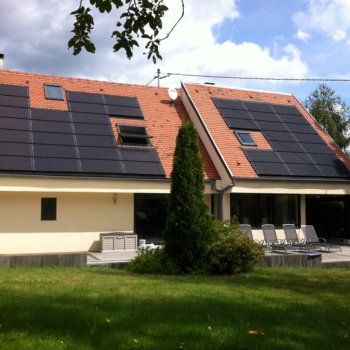 Exemples d'installation de panneaux solaires photovoltaïques - Solutions solaires pour l'habitation et les particuliers