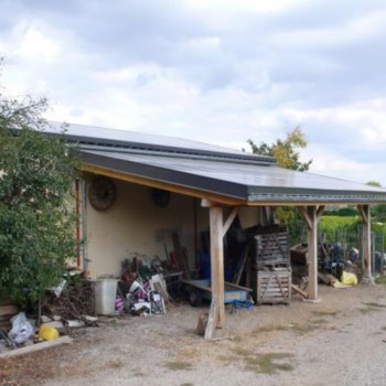 Exemples d'installation de panneaux solaires photovoltaïques - Solutions solaires pour les entreprises et exploitations agricoles