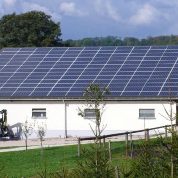 Exemples d'installation de panneaux solaires photovoltaïques - Solutions solaires pour les entreprises et exploitations agricoles