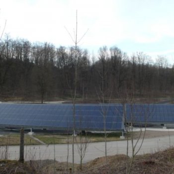 Exemples d'installation de panneaux solaires photovoltaïques - Solutions solaires pour les entreprises et exploitations agricoles