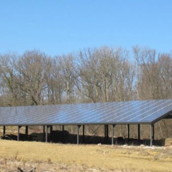 Exemples d'installation de panneaux solaires photovoltaïques - Solutions solaires pour les entreprises et exploitations agricoles