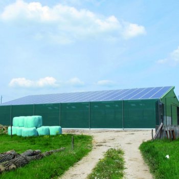 Exemples d'installation de panneaux solaires photovoltaïques - Solutions solaires pour les entreprises et exploitations agricoles