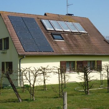 Exemples d'installation de panneaux solaires photovoltaïques - Solutions solaires pour l'habitation et les particuliers