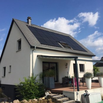 Exemples d'installation de panneaux solaires photovoltaïques - Solutions solaires pour l'habitation et les particuliers