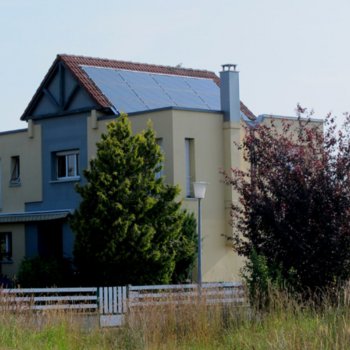 Exemples d'installation de panneaux solaires photovoltaïques - Solutions solaires pour l'habitation et les particuliers