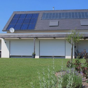 Exemples d'installation de panneaux solaires photovoltaïques - Solutions solaires pour l'habitation et les particuliers