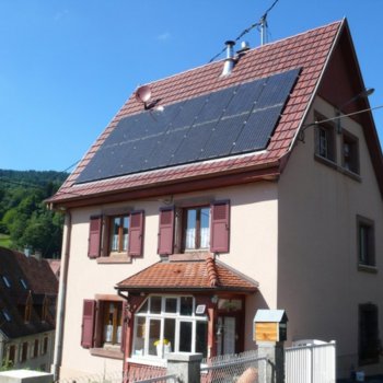 Exemples d'installation de panneaux solaires photovoltaïques - Solutions solaires pour l'habitation et les particuliers