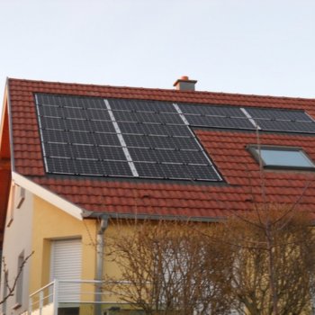 Exemples d'installation de panneaux solaires photovoltaïques - Solutions solaires pour l'habitation et les particuliers