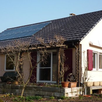 Exemples d'installation de panneaux solaires photovoltaïques - Solutions solaires pour l'habitation et les particuliers