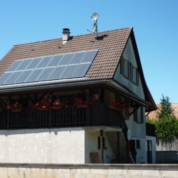 Exemples d'installation de panneaux solaires photovoltaïques - Solutions solaires pour l'habitation et les particuliers