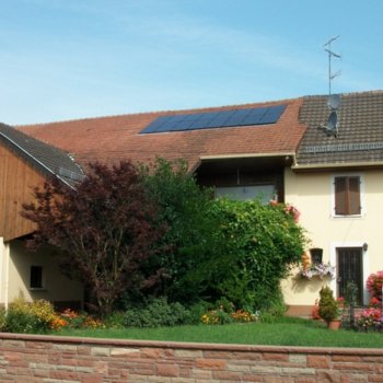 Exemples d'installation de panneaux solaires photovoltaïques - Solutions solaires pour l'habitation et les particuliers